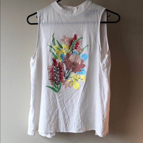 Mink Pink Open Back Floral Top - Picture 1 of 4